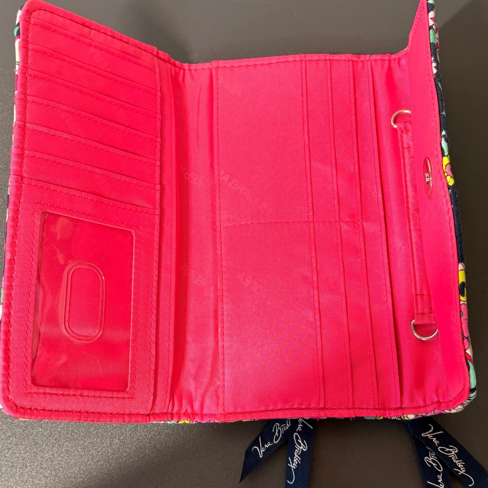 Vera Bradley Crossbody Wallet Womens OS‎ Navy Pink Good Quilted Paisley Floral - Picture 5 of 9